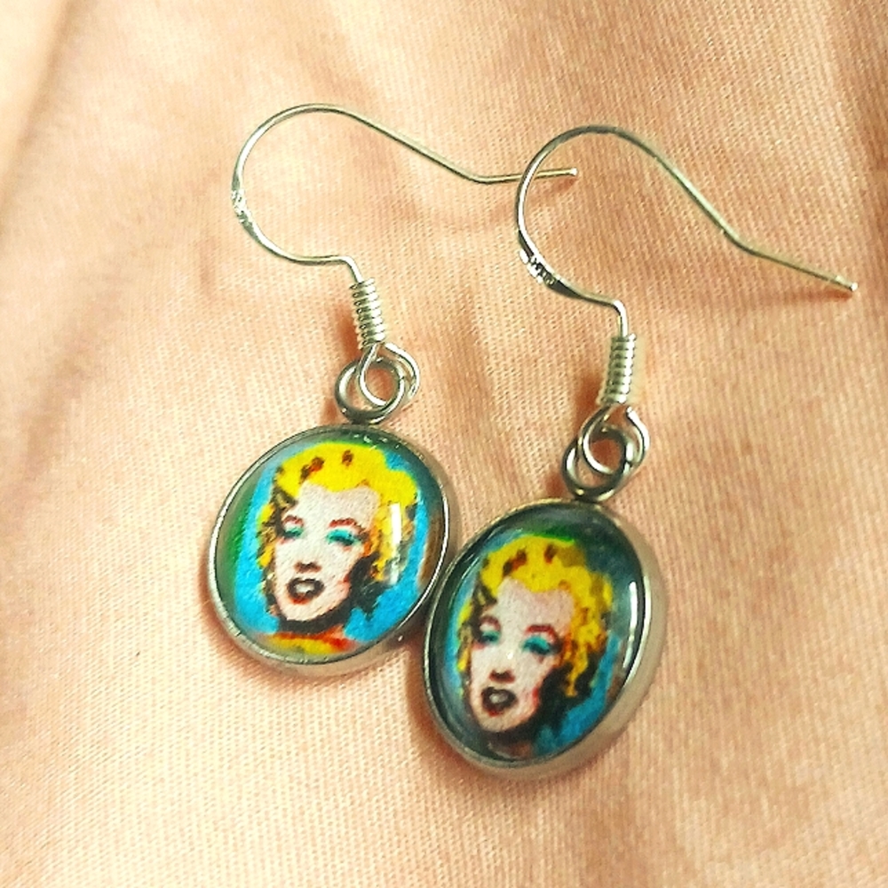 Marilyn Monroe Dangle Earrings with 925 Sterling Silver French Hooks